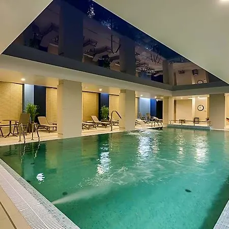 Center & By Apartmore Gdańsk