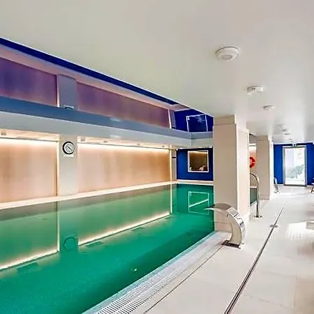 Center & By Apartmore 4*