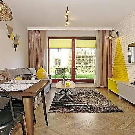 Hotel Center & By Apartmore