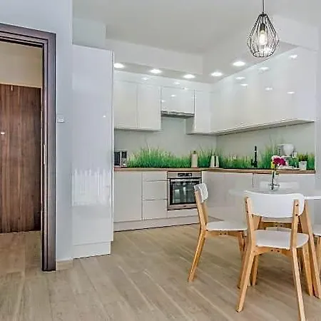 Center & By Apartmore 4*