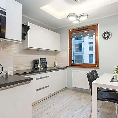 Hotel Center & By Apartmore 4*
