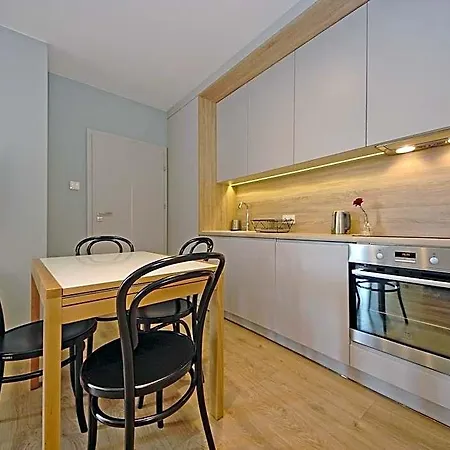 Hotel Center & By Apartmore 4*