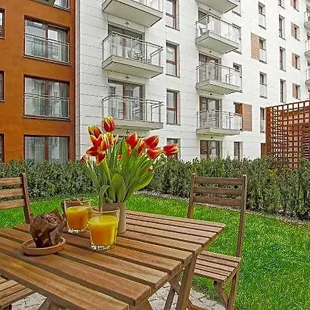 Hotel Center & By Apartmore 4*