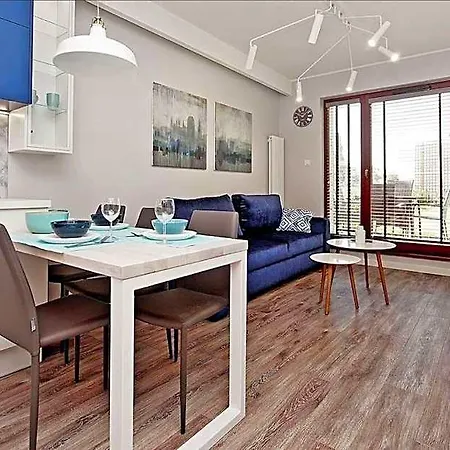Center & By Apartmore 4* Gdańsk