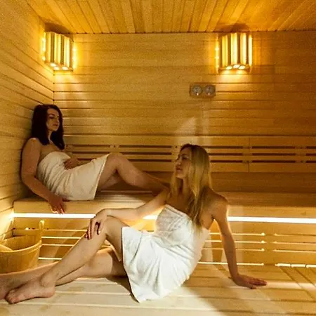 Center & By Apartmore Hotel Gdańsk