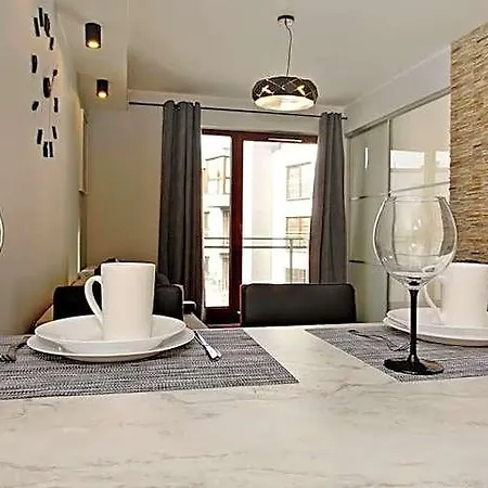Hotel Center & By Apartmore Gdańsk