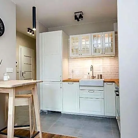 Center & By Apartmore